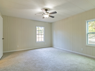 263 N Juniper Creek Rd – MSTRBED01