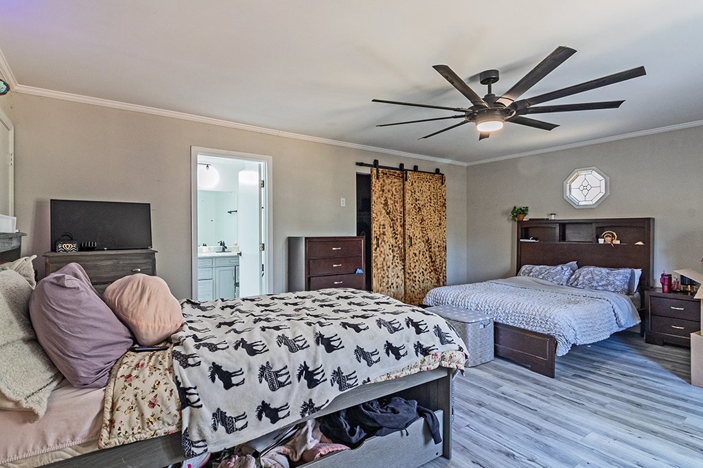 231 Alexandria Dr – MSTR BD 01