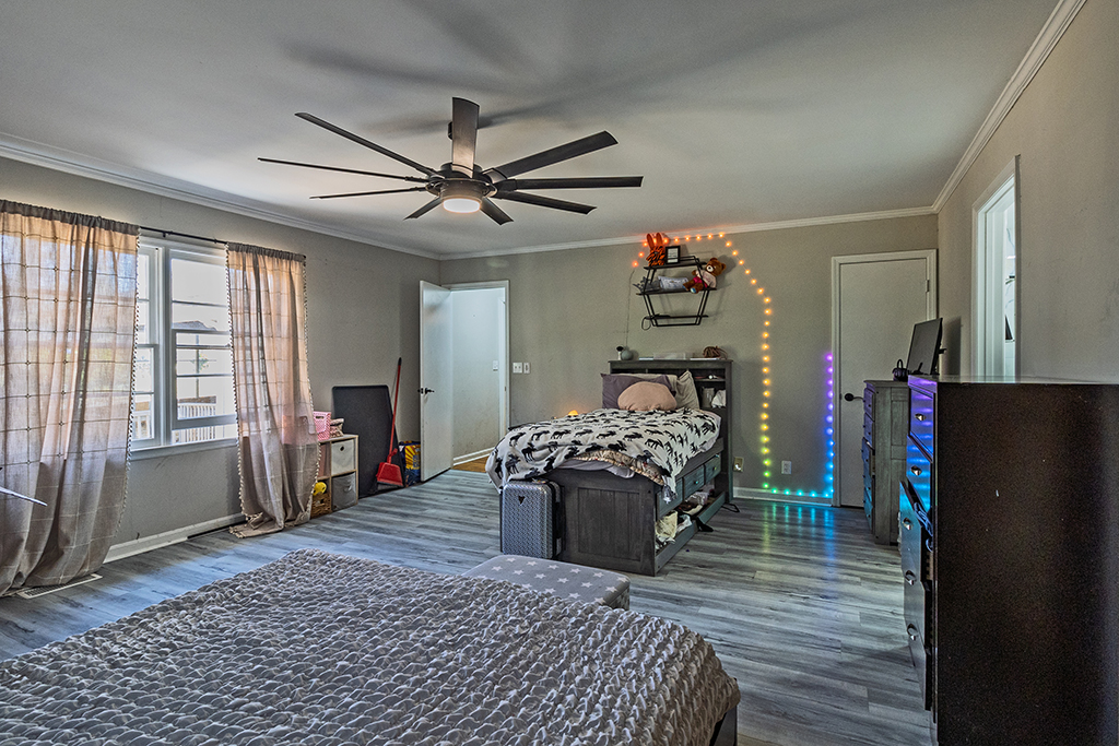 231 Alexandria Dr – MSTR BD 02