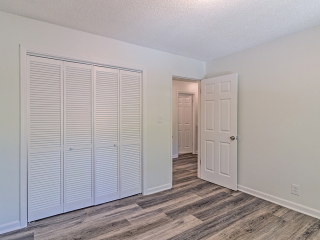 1086 Westminster Cir – BD B02