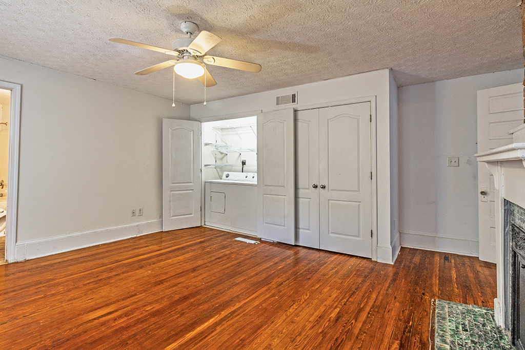 1166 Bond St – Unit 1 Bedroom 02
