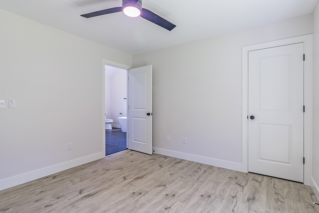 204 Erin Lane – Bedroom A02