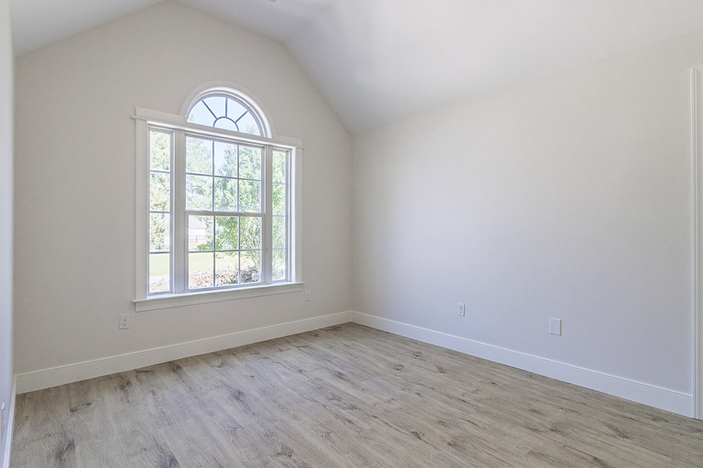 204 Erin Lane – Bedroom B01