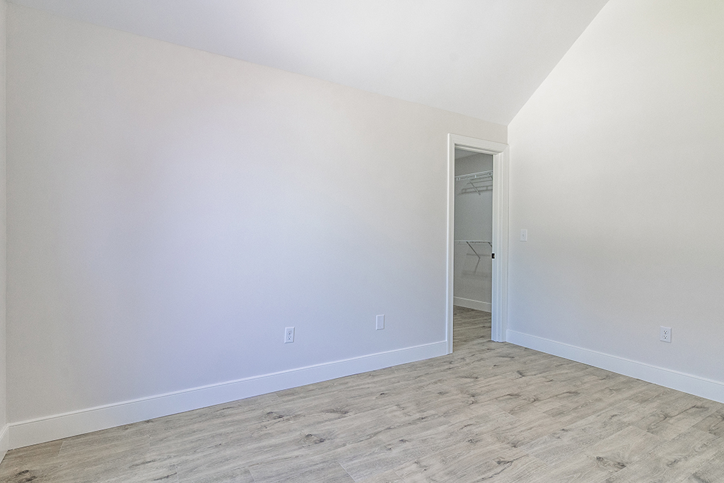 204 Erin Lane – Bedroom B02