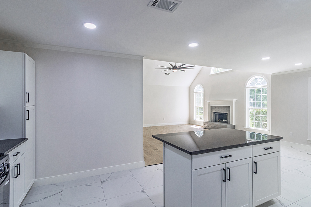 204 Erin Lane – Kitchen 03