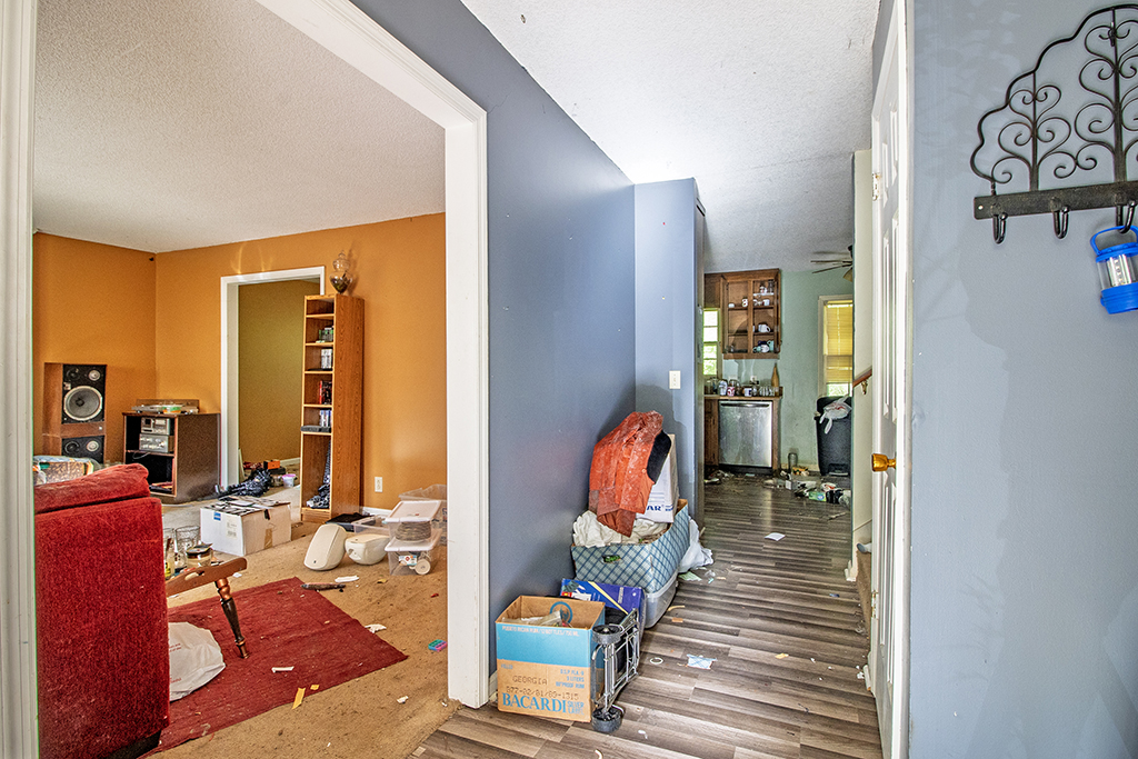1179 Waluhiyi Trail – Foyer 01