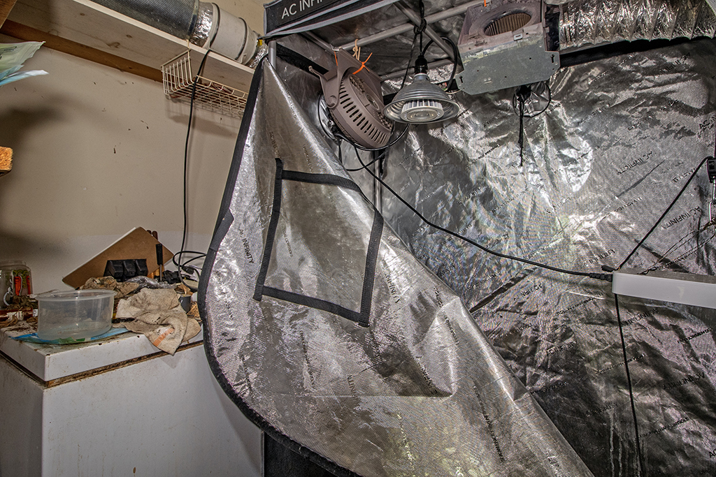 1179 Waluhiyi Trail – Garage Storage Room 02