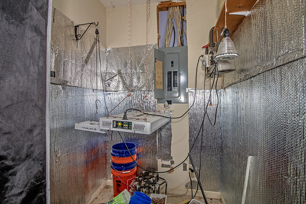 1179 Waluhiyi Trail – Garage Storage Room 03
