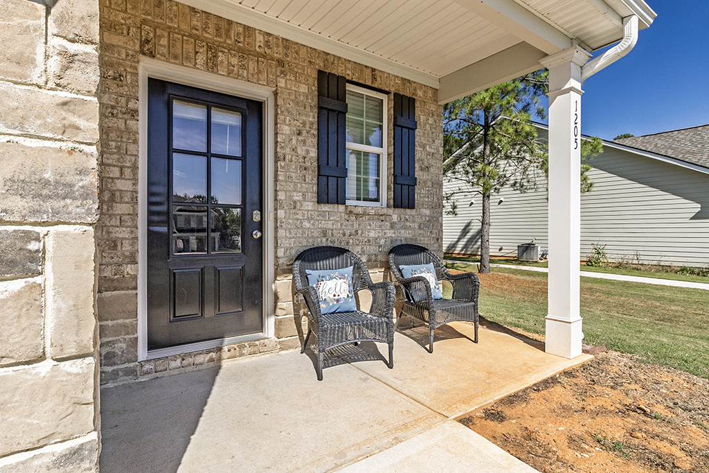 1205 Chardonnay Ln – Front Door