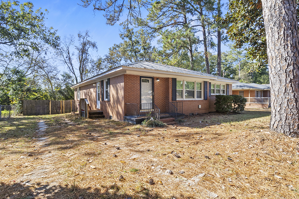 3048 Bethune Ave_004