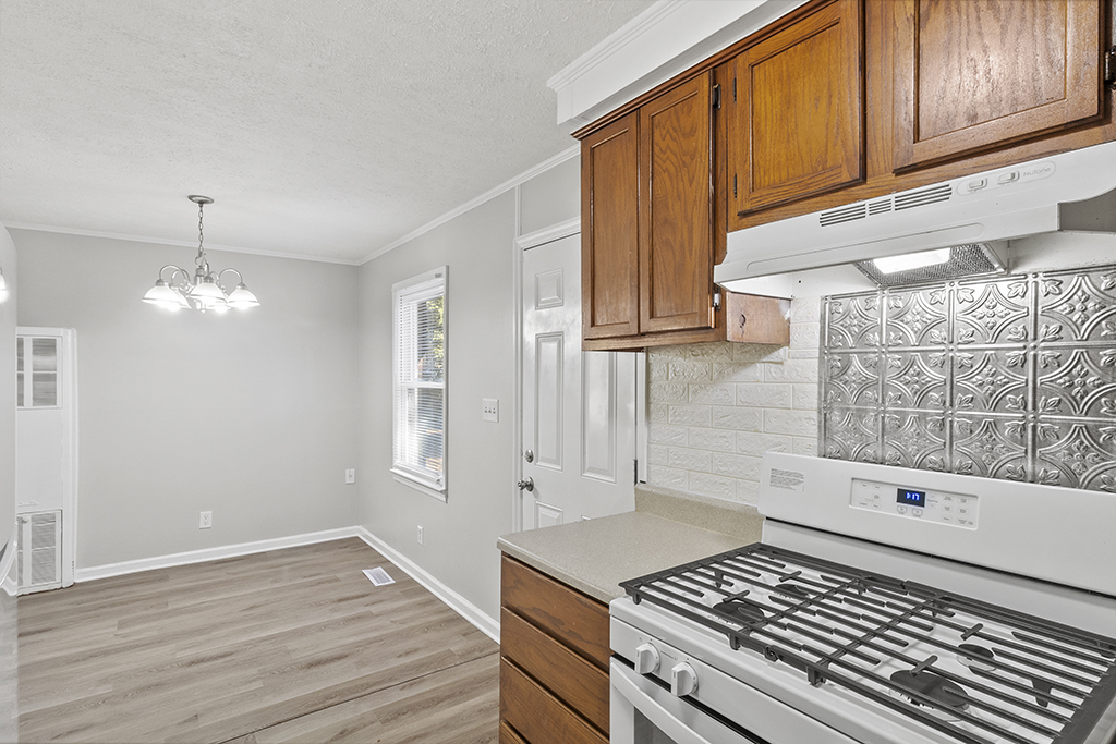 3048 Bethune Ave_031