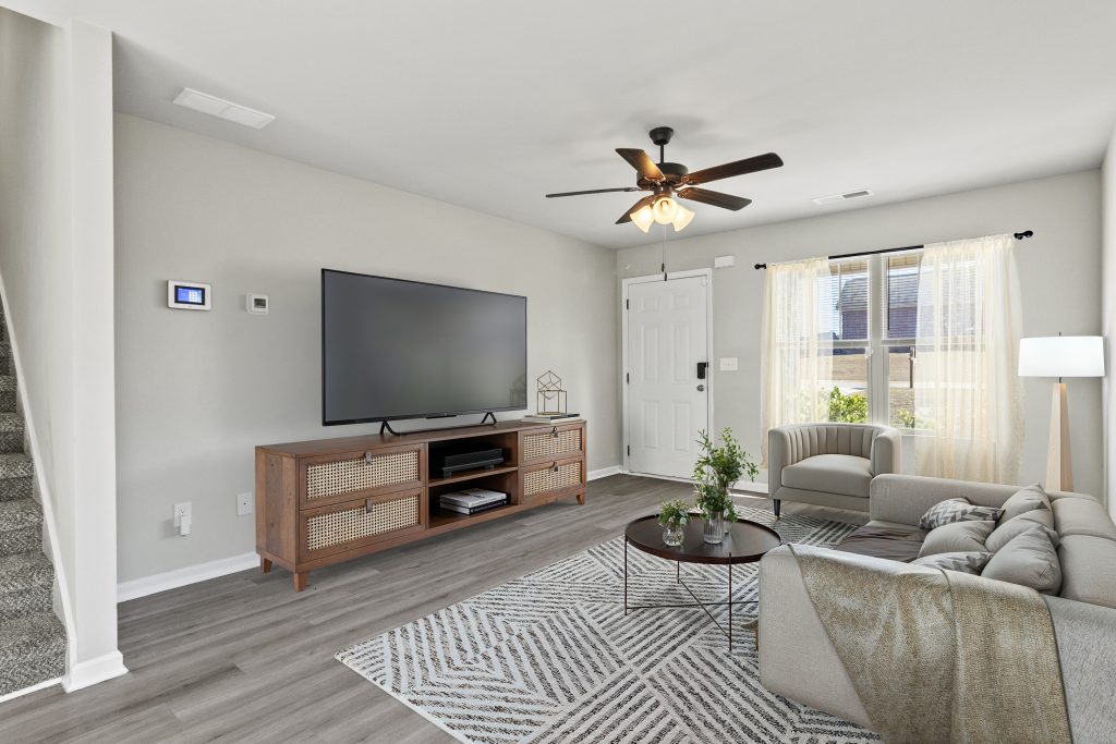 306_Mill_Meadow_Rd_LivingRoom