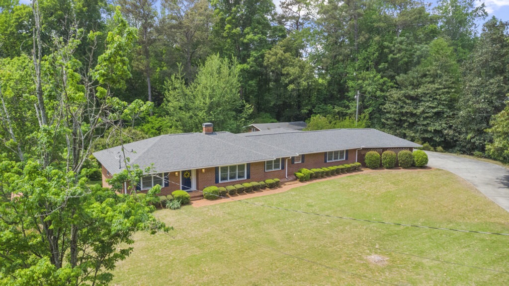 308 Cherokee Rd_006