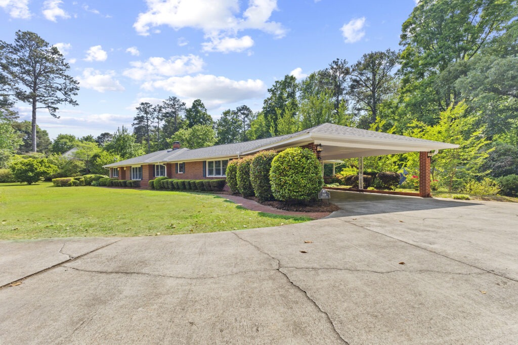 308 Cherokee Rd_037