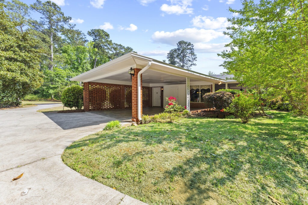 308 Cherokee Rd_040