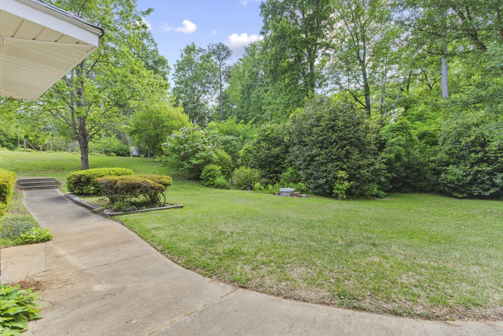 308 Cherokee Rd_049