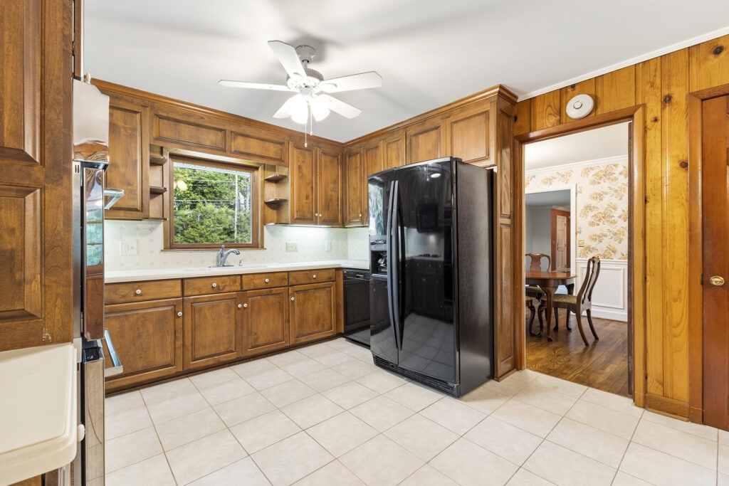 308 Cherokee Rd_078