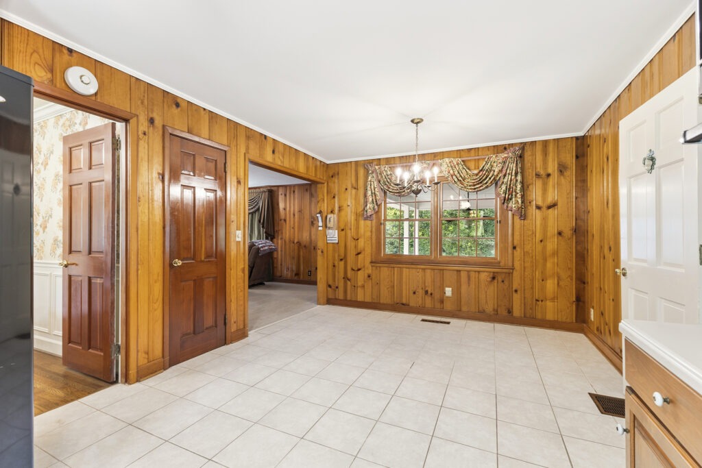 308 Cherokee Rd_084