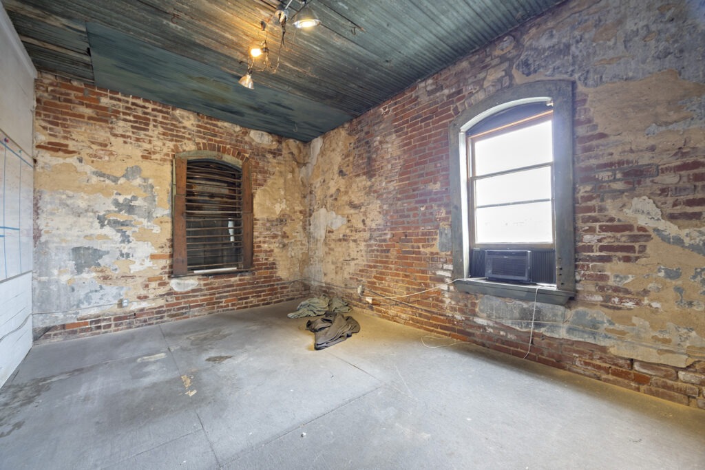 261 Peters St SW Atlanta_100