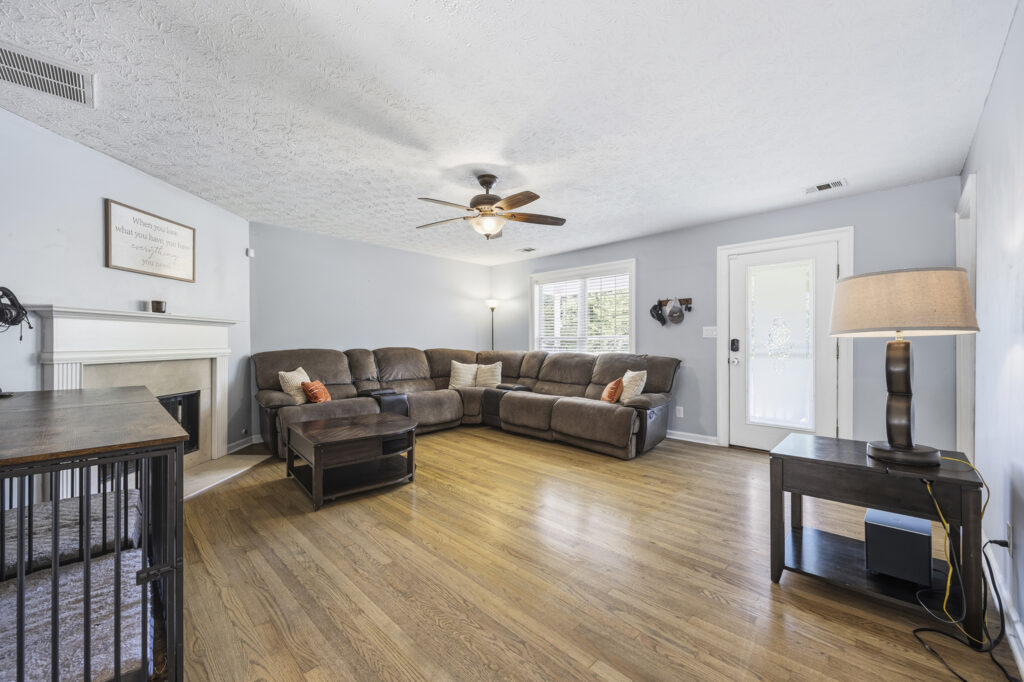 515 Creek View Pl McDonough_045