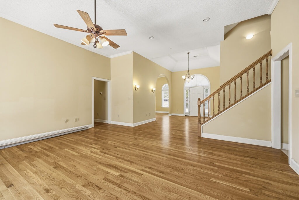 127 S Live Oak Ct Byron_036
