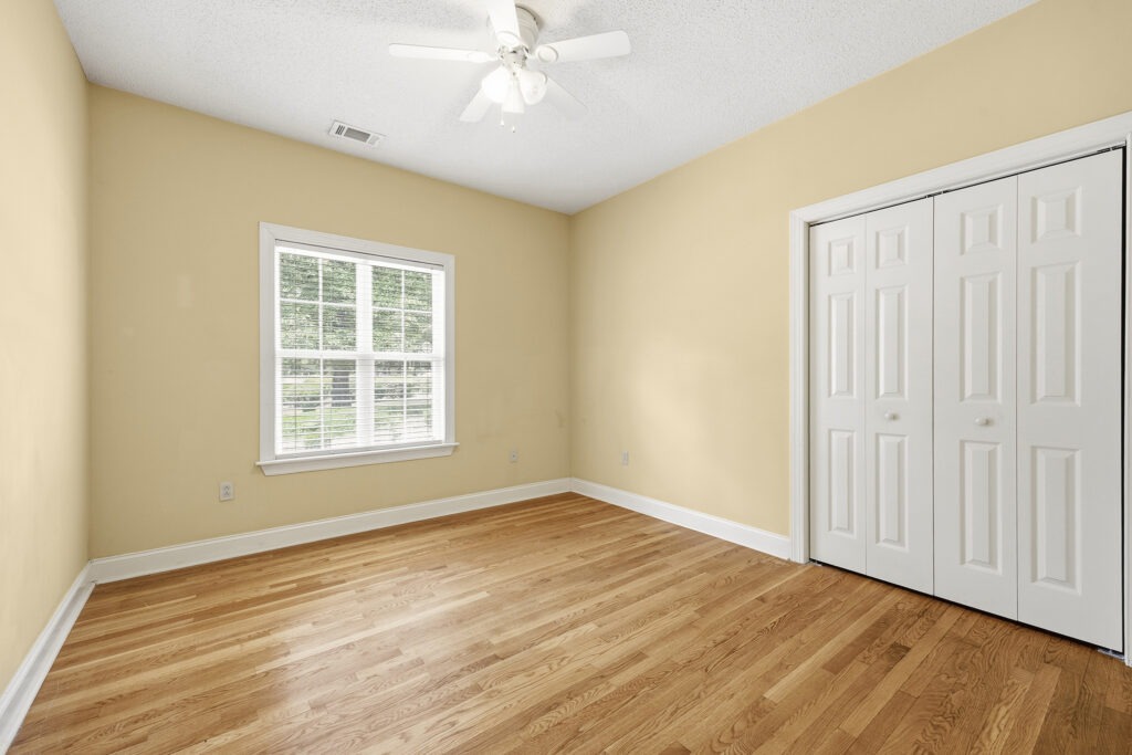 127 S Live Oak Ct Byron_051