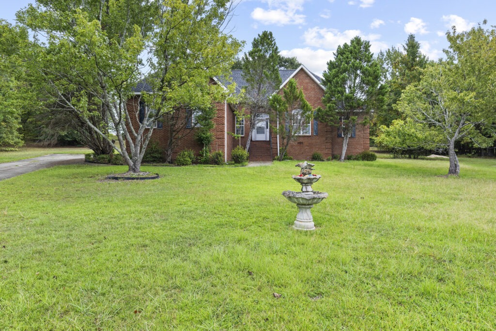 221 Waterwheel Ct Lizella_001