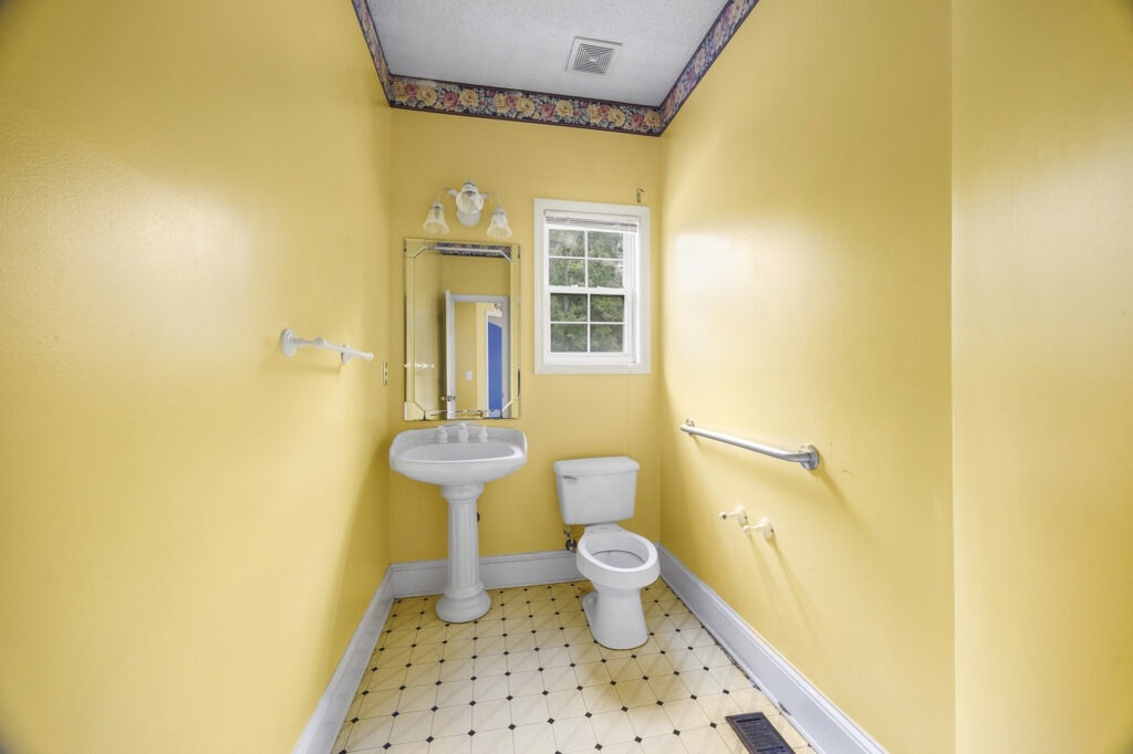221 Waterwheel Ct Lizella_057